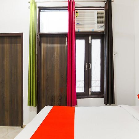Hotel O Welcome Residency Гургаон Экстерьер фото